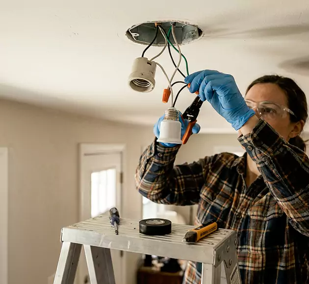 Professional Light Socket Replacement: Your Local Fixture Repair Team in Lewis Center, OH